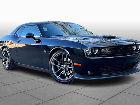 Used 2023 Dodge Challenger R/T Scat Pack image 3