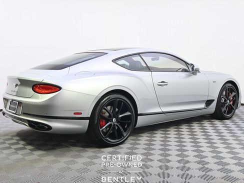 Used 2024 Bentley Continental GT image 7