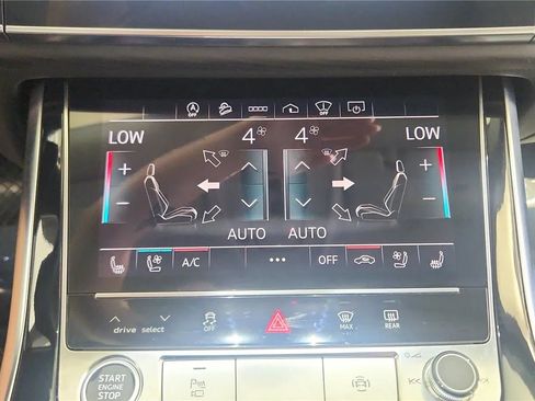 Used 2022 Audi Q8 Prestige AWD/4WD image 24
