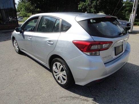 Used 2022 Subaru Impreza 2.0i AWD/4WD image 6