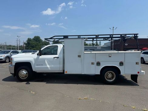 Used 2018 Chevrolet Silverado 3500 W/T w/ WT Convenience Package image 6