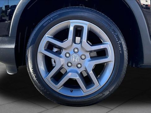 Used 2023 Honda Passport EX-L image 11