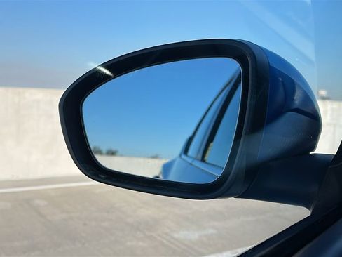 Used 2024 Nissan Sentra SV image 17