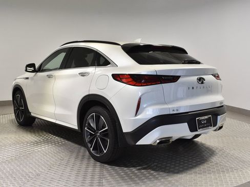 Certified 2025 INFINITI QX55 Luxe w/ Cargo Package image 6