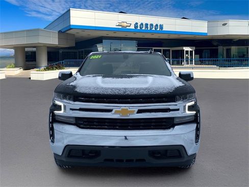 Certified 2021 Chevrolet Silverado 1500 LT image 2
