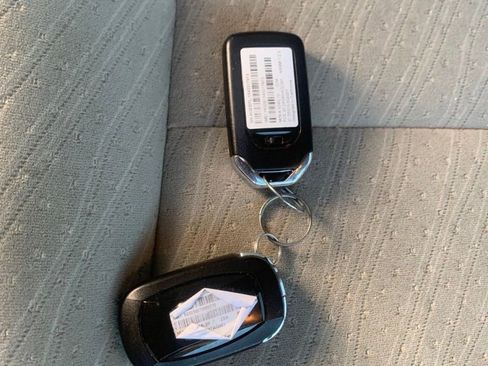 Used 2020 Toyota Sienna LE image 31