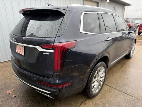 Used 2022 Cadillac XT6 Premium Luxury w/ Technology Package image 4