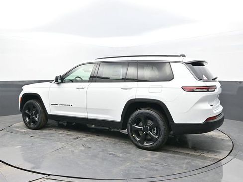 New 2026 Jeep Grand Cherokee L Limited image 3