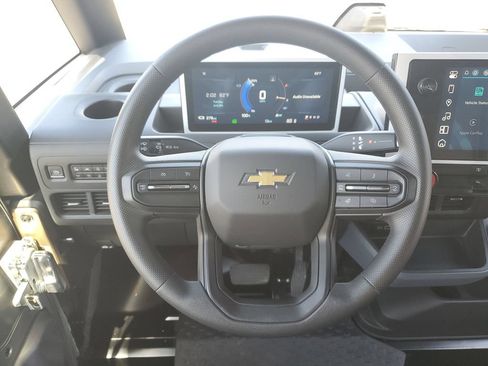 New 2025 Chevrolet Brightdrop 400 w/ Battery Pack, Max Range AWD/4WD image 19