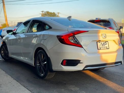 Used 2020 Honda Civic EX image 4