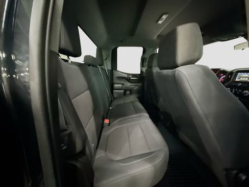 Used 2019 Chevrolet Silverado 1500 Custom Trail Boss image 25