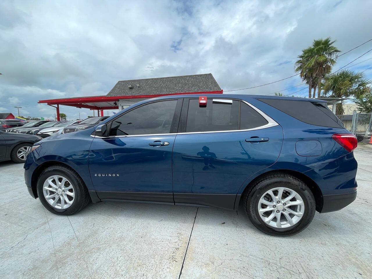 Used 2019 Chevrolet Equinox LT FWD image 5