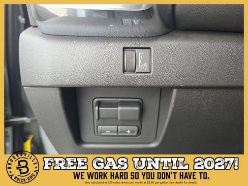 New 2026 GMC Canyon Elevation w/ Convenience Package RWD image 23