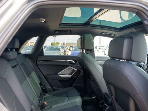 Used 2024 Audi Q3 2.0T Premium image 14