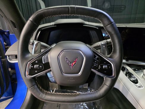 Used 2020 Chevrolet Corvette Stingray Preferred Cpe w/ 2LT Preferred Equipment Group RWD image 22