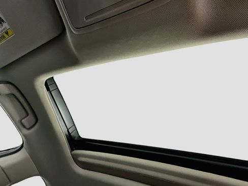 Used 2025 Honda Accord SE image 24