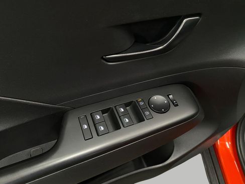 Certified 2025 Hyundai Kona SEL AWD/4WD image 30