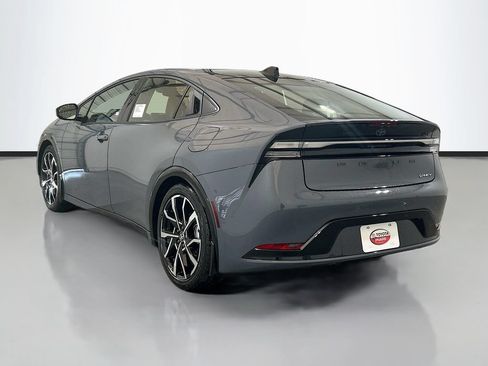 New 2026 Toyota Prius Plug-In Hybrid FWD image 6