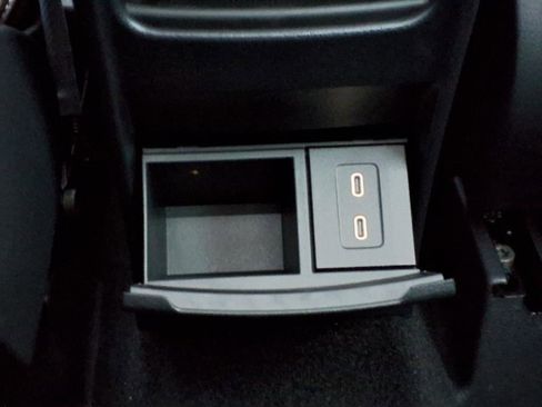 Used 2025 Mercedes-Benz GLA 35 AMG 4MATIC image 22
