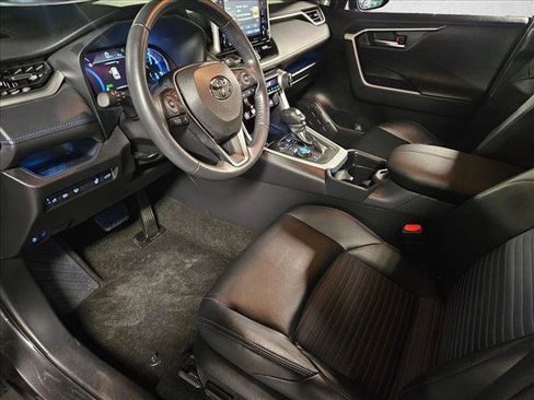 Used 2020 Toyota RAV4 XSE image 10