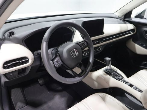 Used 2024 Honda HR-V EX-L image 15
