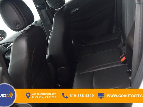 Used 2024 Buick Encore GX Sport Touring image 14