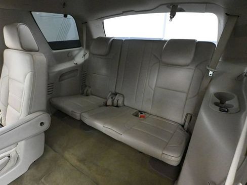 Used 2015 GMC Yukon Denali w/ Premium Package AWD/4WD image 46