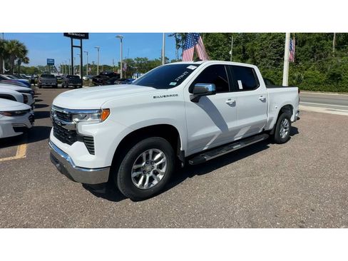 Used 2023 Chevrolet Silverado 1500 LT image 4