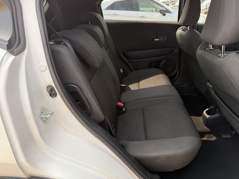 Used 2022 Honda HR-V Sport image 23
