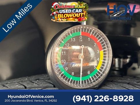 Certified 2022 Hyundai Tucson Limited w/ Cargo Package FWD image 51
