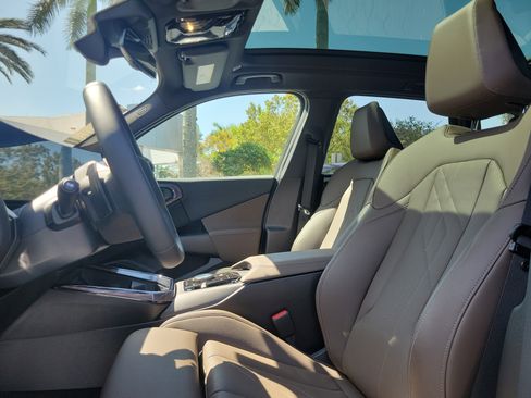 Certified 2025 BMW X3 xDrive30i AWD/4WD image 21