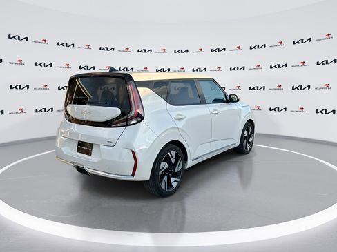 Used 2023 Kia Soul GT-Line w/ GT-Line Technology Package image 8