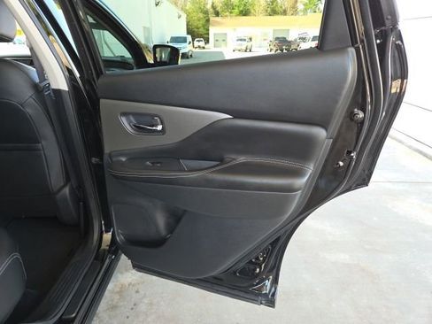 Used 2024 Nissan Murano SV AWD/4WD image 50