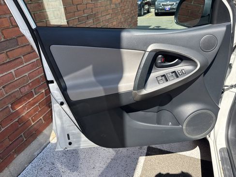 Used 2012 Toyota RAV4 Limited w/ Premium Plus Value Pkg AWD/4WD image 35