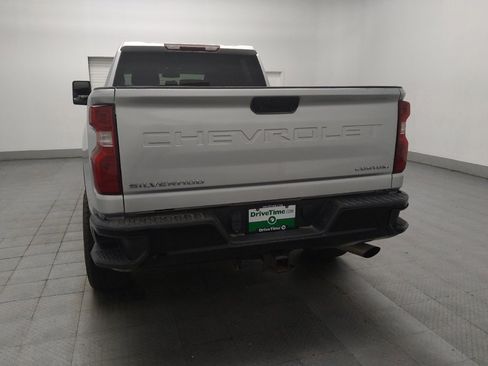 Used 2022 Chevrolet Silverado 2500 Custom w/ Custom Convenience Package RWD image 6
