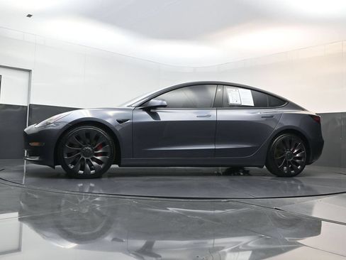 Used 2022 Tesla Model 3 Performance AWD/4WD image 28