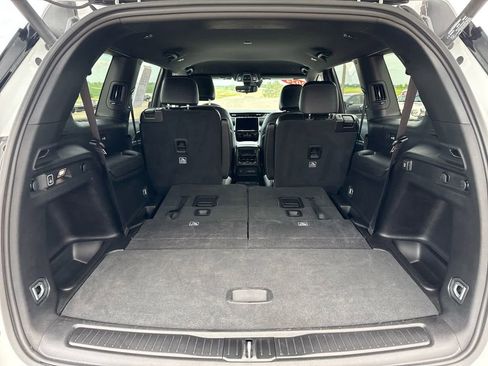 Used 2024 Jeep Grand Cherokee L Limited image 14