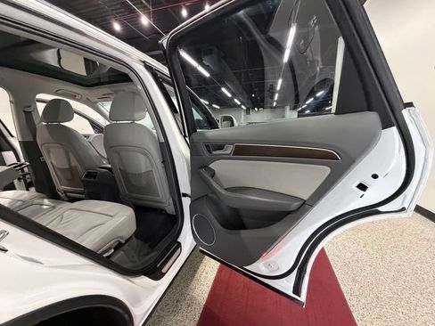 Used 2016 Audi Q5 2.0T Premium Plus AWD/4WD image 26