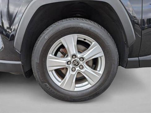 Used 2021 Toyota RAV4 XLE w/ Convenience Package AWD/4WD image 23