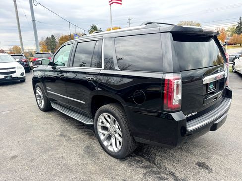 Used 2017 GMC Yukon Denali w/ Open Road Package image 7