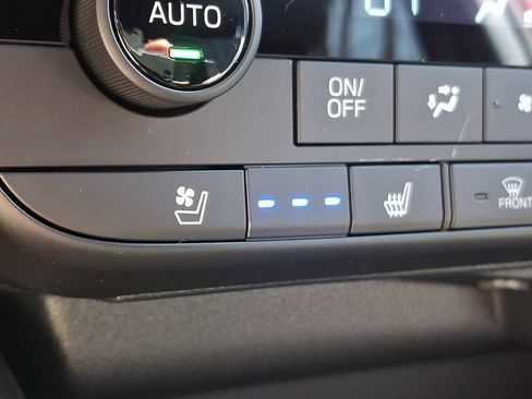 New 2026 Subaru Outback Touring XT AWD/4WD image 16