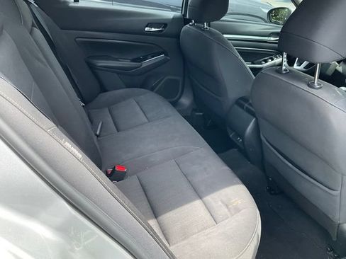 Used 2021 Nissan Altima 2.5 SV FWD image 8