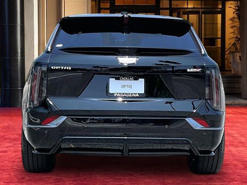 New 2026 Cadillac Optiq V AWD/4WD image 5