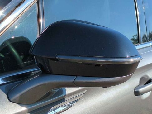 Used 2021 Lincoln Corsair Reserve w/ Equipment Group 201A image 34