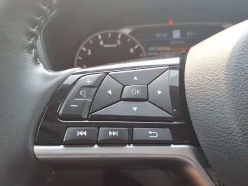 Used 2023 Nissan Altima 2.5 SL FWD image 15