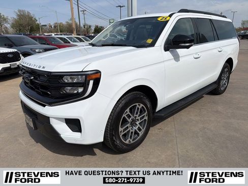 Used 2025 Ford Expedition Max Active AWD/4WD image 5