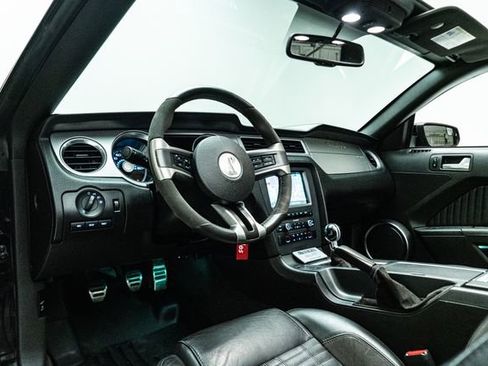 Used 2012 Ford Mustang Shelby GT500 w/ Electronics Pkg RWD image 24