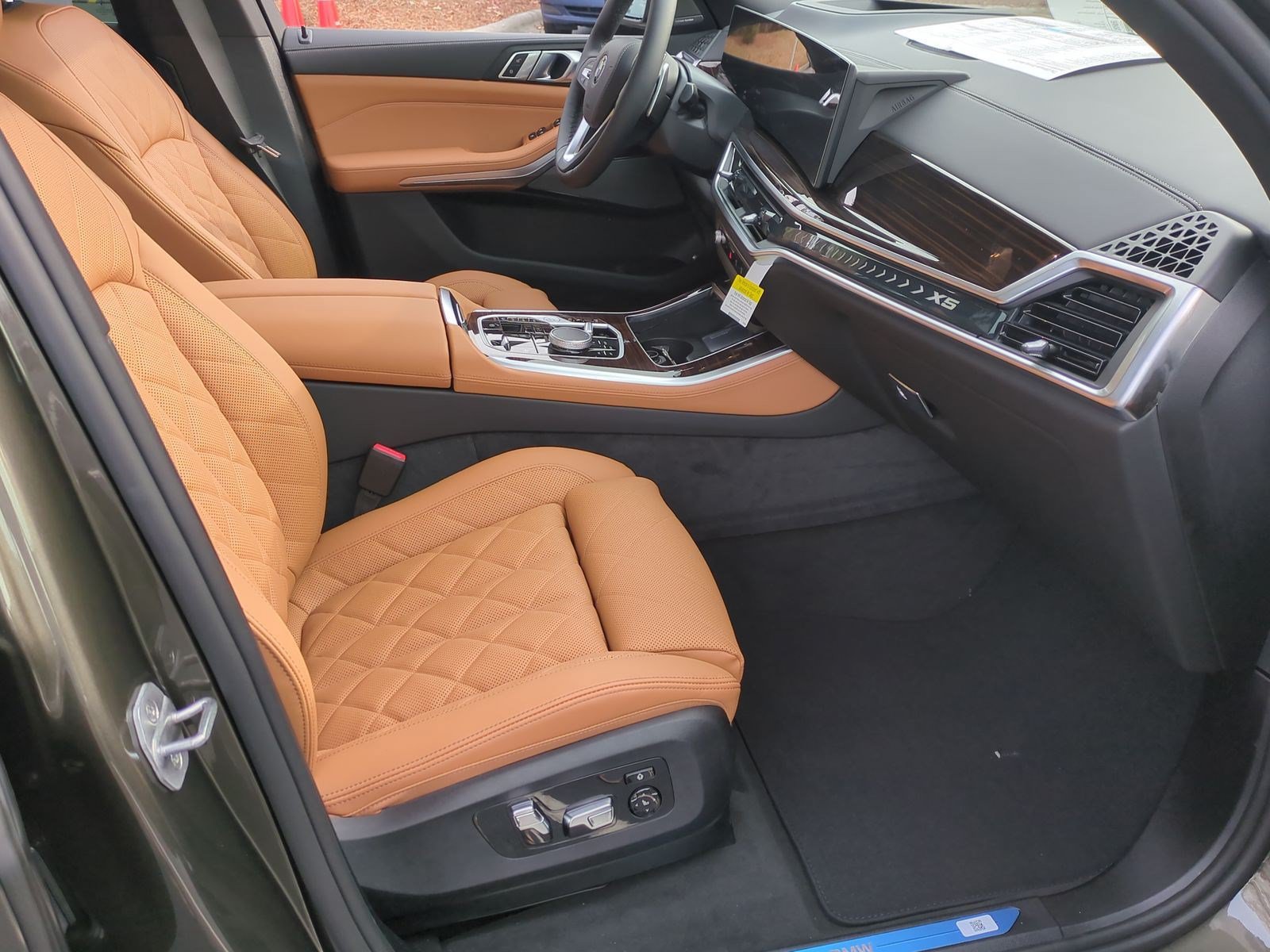 Certified 2026 BMW X5 xDrive50e AWD/4WD image 32