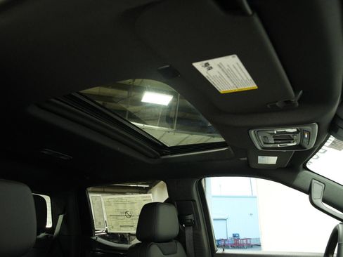 New 2025 GMC Sierra 1500 AT4 w/ AT4 Premium Package image 23