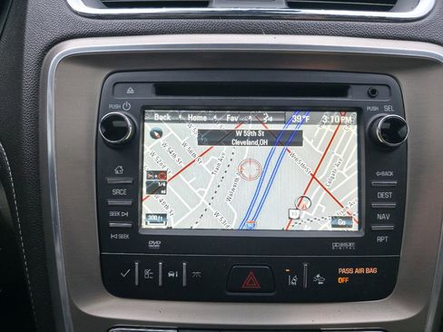 Used 2015 GMC Acadia Denali image 36